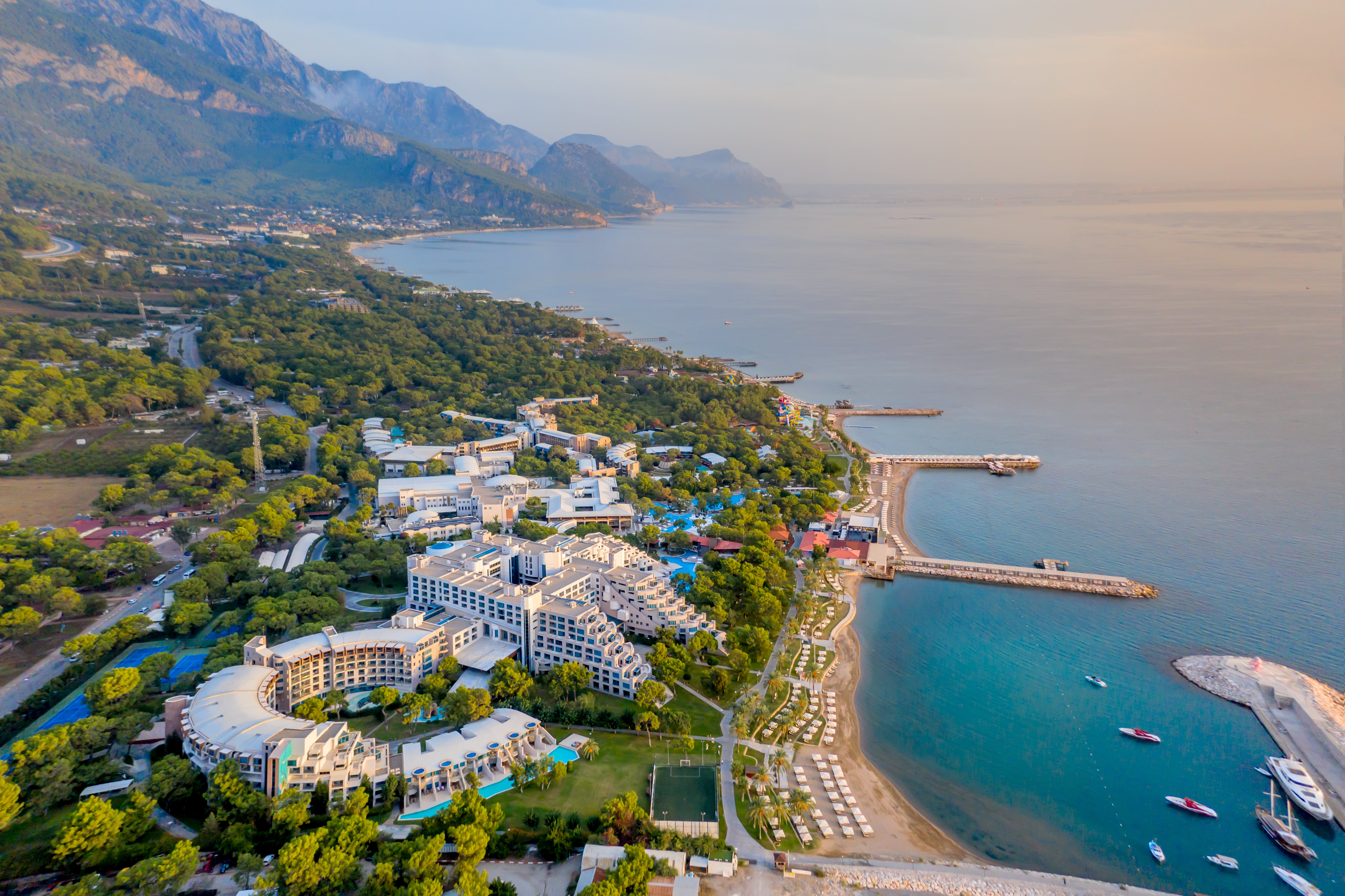 Rixos Sungate - The Land Of Legends Access